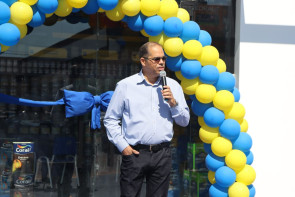 Confira alguns clics da Inauguração da segunda Loja Coramax Tintas localizada na avenida Marcelino Pires, 5.885 - Vila São Francisco
