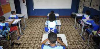 Contrariando decisão judicial, professores do Rio mantém paralisação