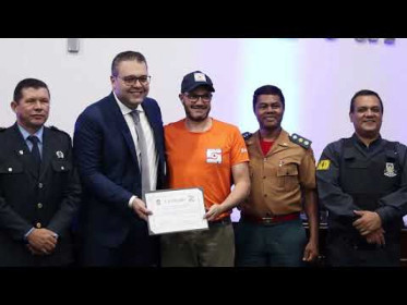 Defesa Civil e voluntários são homenageados pela Câmara